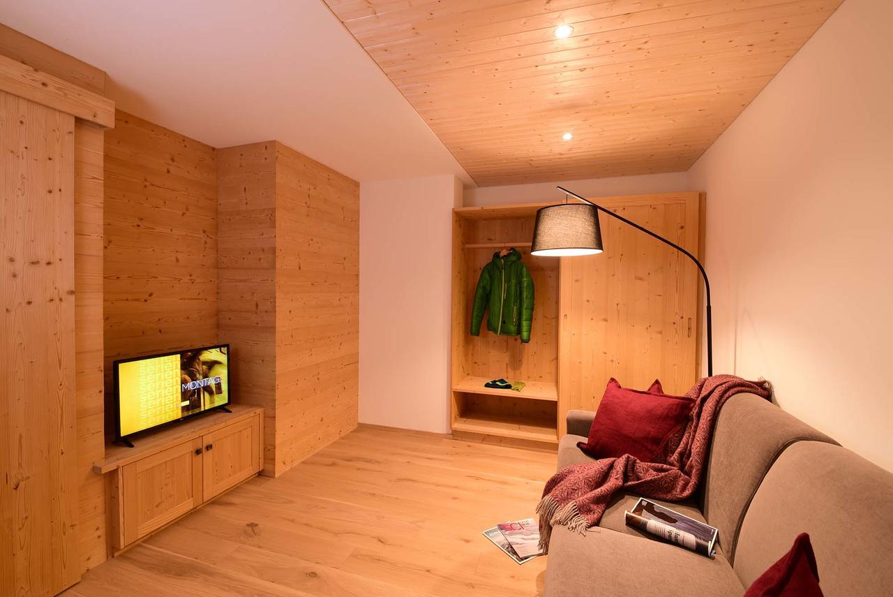 Schaefer Apartments Sexten Bagian luar foto