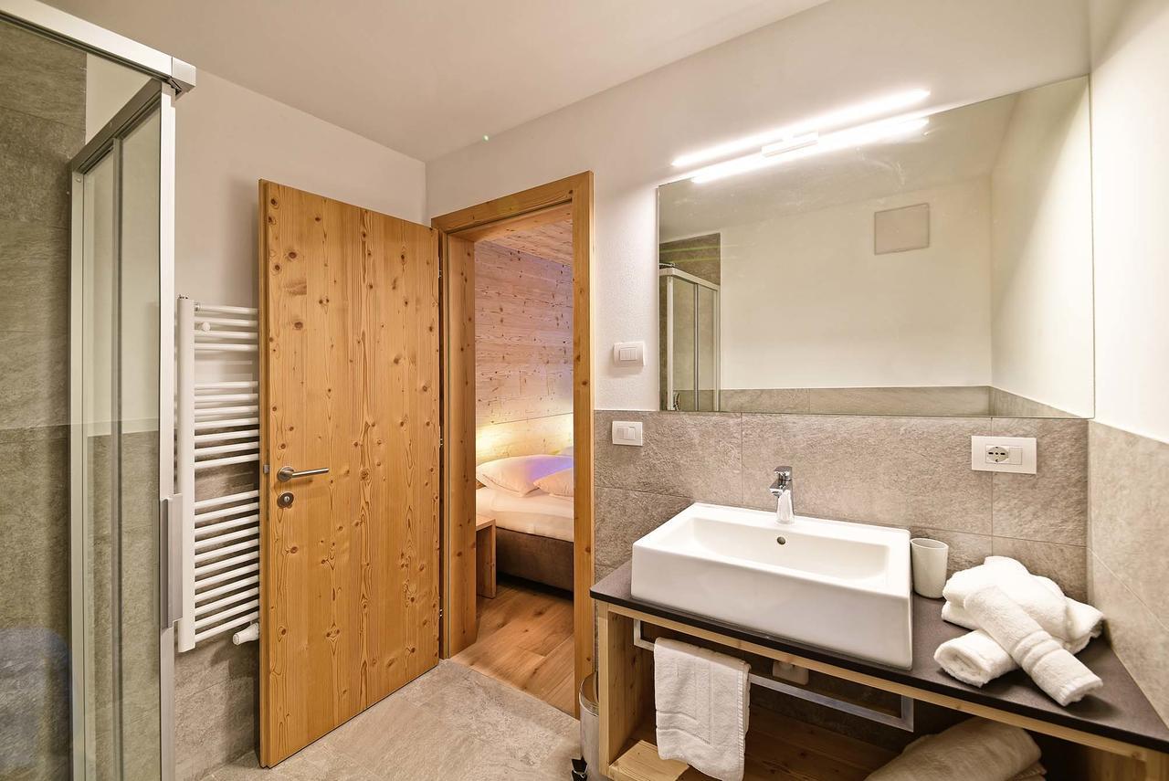 Schaefer Apartments Sexten Bagian luar foto